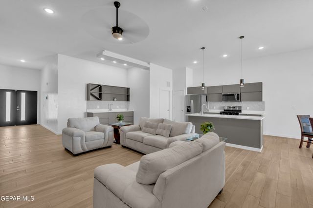 12713 Captain Claudia Court, El Paso, TX 79928