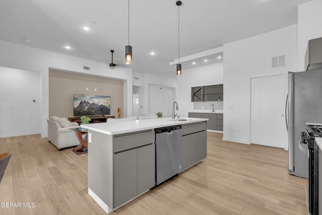 12713 Captain Claudia Court, El Paso, TX 79928