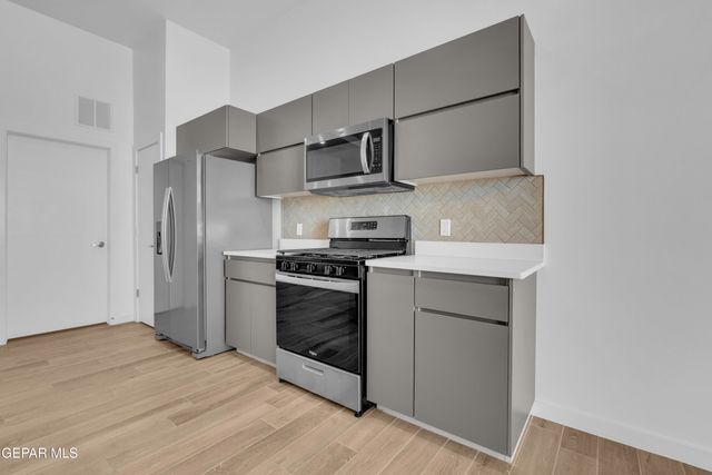 12713 Captain Claudia Court, El Paso, TX 79928