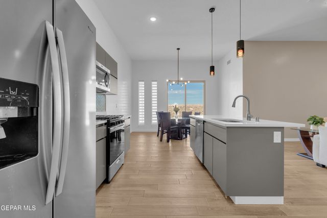 12713 Captain Claudia Court, El Paso, TX 79928