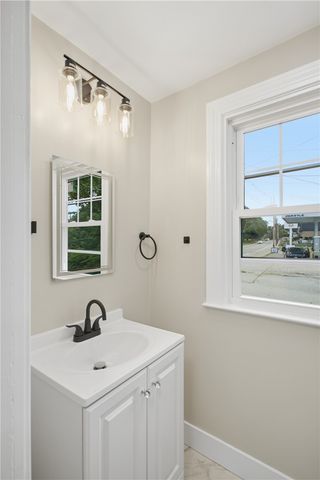 4196 Post Road, Warwick, RI 02818