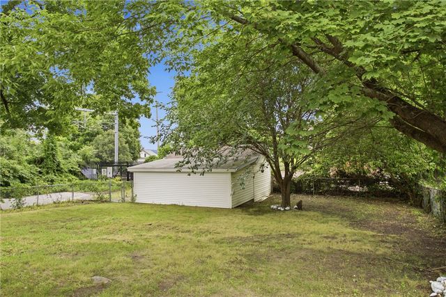 4196 Post Road, Warwick, RI 02818