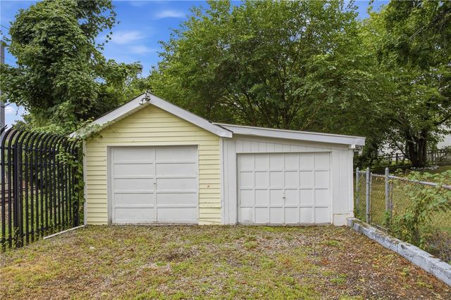 4196 Post Road, Warwick, RI 02818