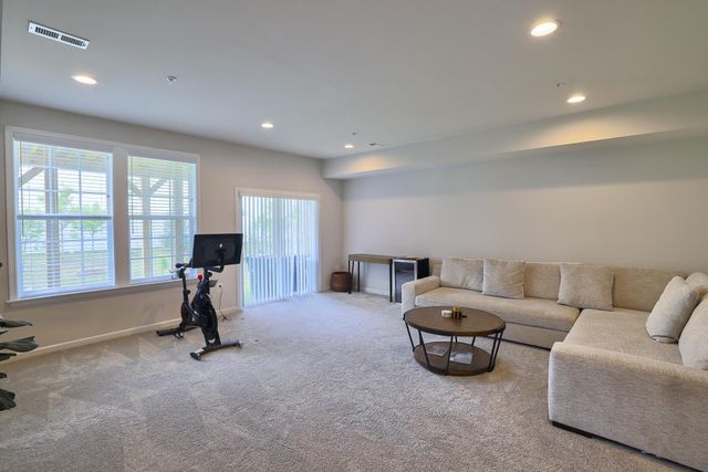 7517 VAN ALLEN LN, Lanham, MD 20706