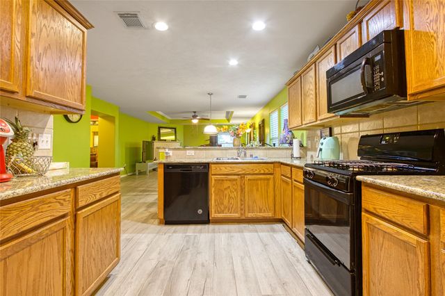 6702 Northridge Trace Lane, Spring, TX 77379