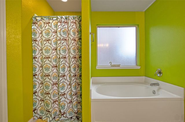 6702 Northridge Trace Lane, Spring, TX 77379