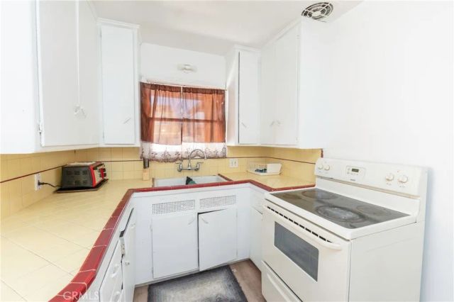 381 W Wabash Street, San Bernardino, CA 92405