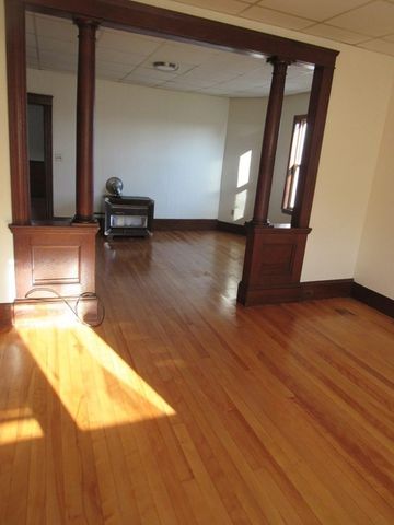 52 Plantation St 3, Worcester, MA 01604
