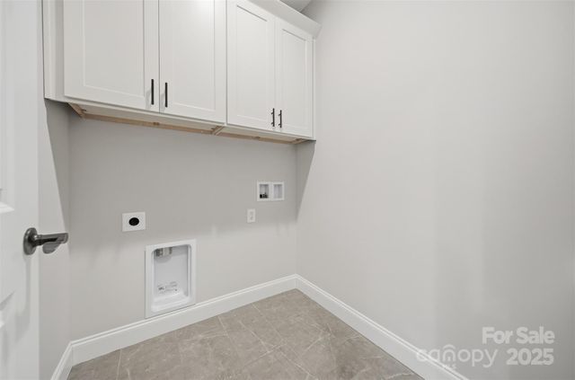 835A Wynnshire Drive, Hickory, NC 28601