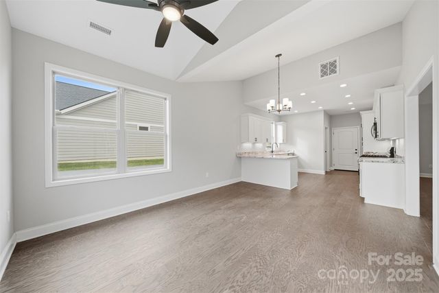 835A Wynnshire Drive, Hickory, NC 28601