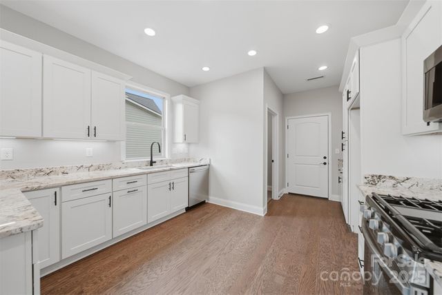 835A Wynnshire Drive, Hickory, NC 28601