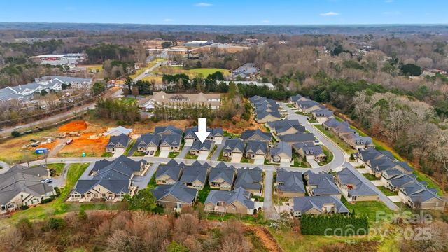 835A Wynnshire Drive, Hickory, NC 28601