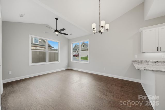 835A Wynnshire Drive, Hickory, NC 28601