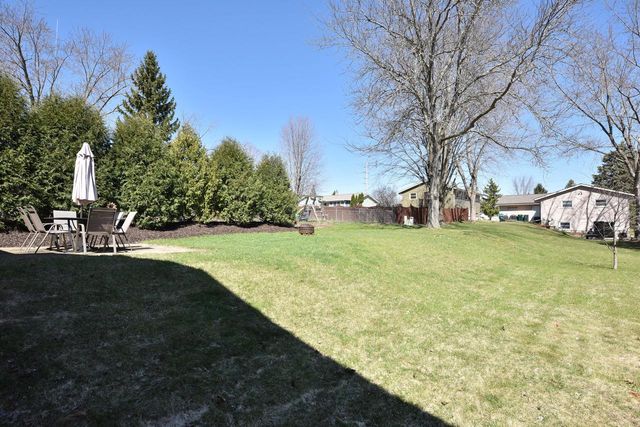 2036 Lenora DRIVE, West Bend, WI 53090