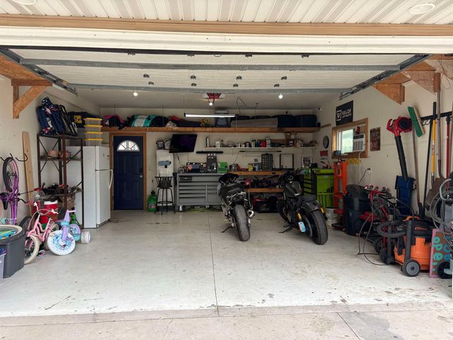 1704 5th Ave SW, Minot, ND 58701