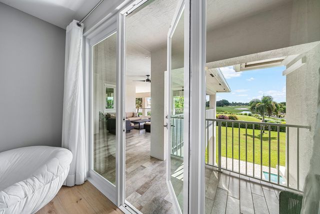 4600 Bocaire Boulevard, Boca Raton, FL 33487