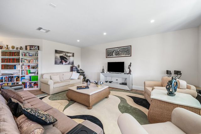 4600 Bocaire Boulevard, Boca Raton, FL 33487