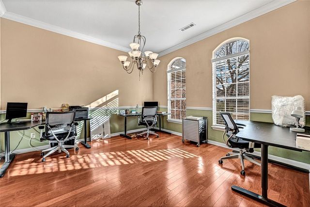 2204 SW Chinquapin Avenue, Bentonville, AR 72713