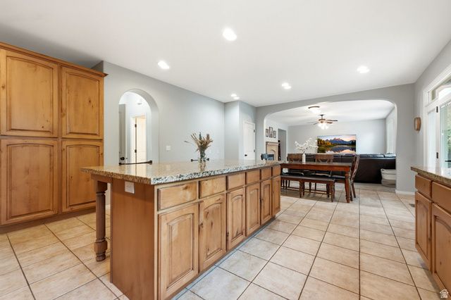 1270 SANTA ANITA DR, Kaysville, UT 84037