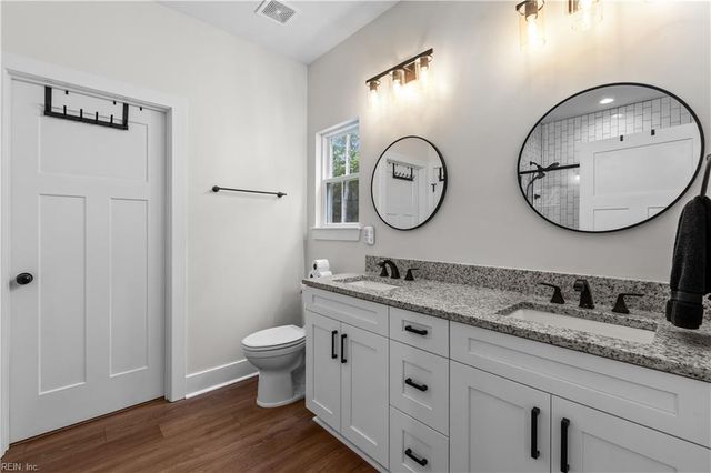 1734 Angus RD, Hayes, VA 23072