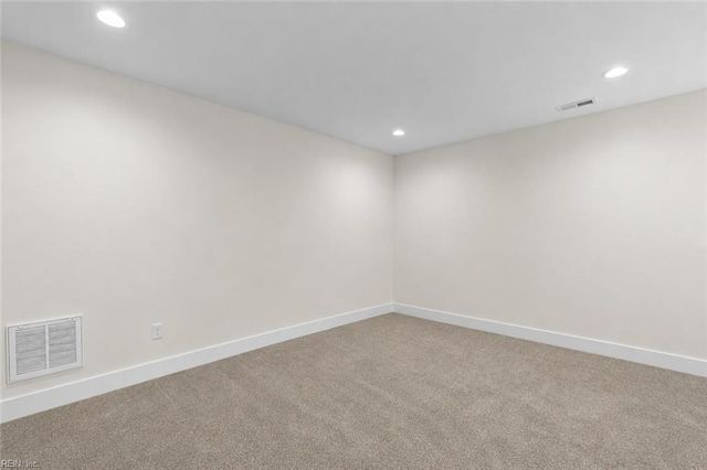 1734 Angus RD, Hayes, VA 23072