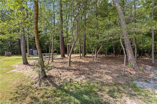 1734 Angus RD, Hayes, VA 23072