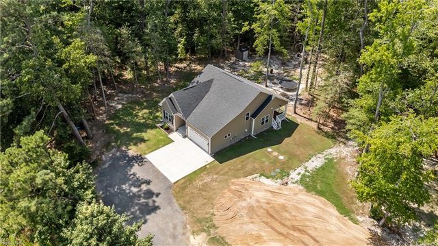 1734 Angus RD, Hayes, VA 23072