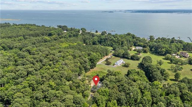 1734 Angus RD, Hayes, VA 23072