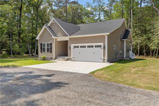 1734 Angus RD, Hayes, VA 23072