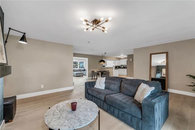 1840 23rd ST SW, Naples, FL 34117