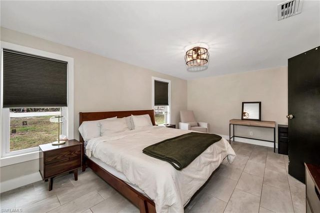 1840 23rd ST SW, Naples, FL 34117