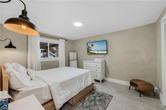 1840 23rd ST SW, Naples, FL 34117