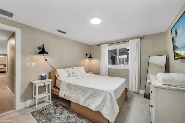 1840 23rd ST SW, Naples, FL 34117