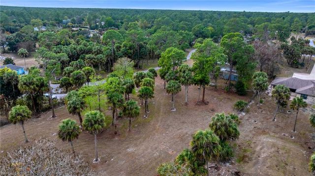 1840 23rd ST SW, Naples, FL 34117