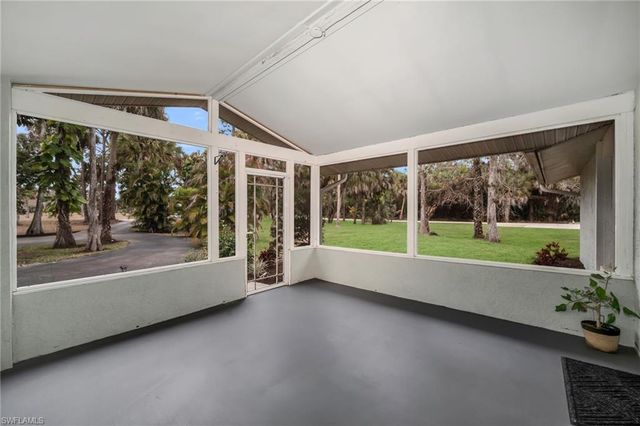 1840 23rd ST SW, Naples, FL 34117