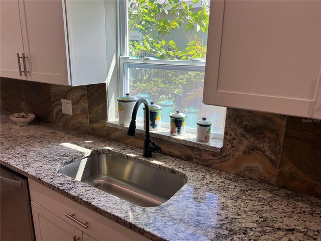 1534 25TH STREET, Sarasota, FL 34234