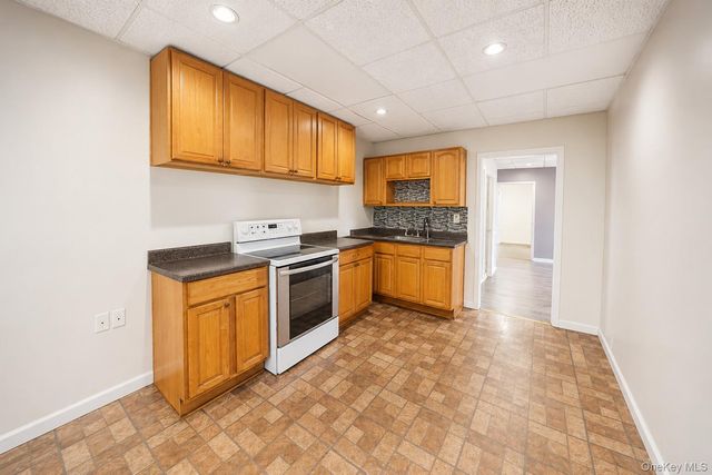6419 Myrtle Avenue, Ridgewood, NY 11385