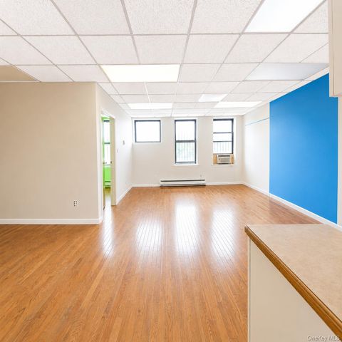 6419 Myrtle Avenue, Ridgewood, NY 11385