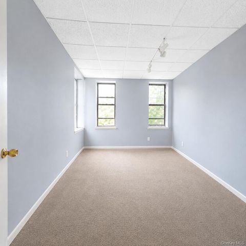 6419 Myrtle Avenue, Ridgewood, NY 11385