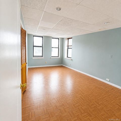 6419 Myrtle Avenue, Ridgewood, NY 11385