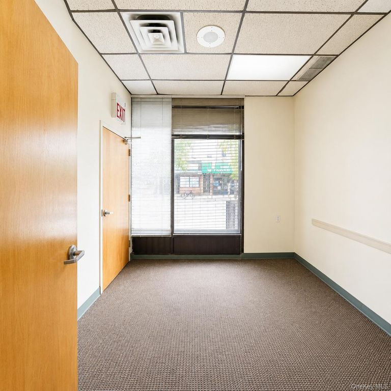 6419 Myrtle Avenue, Ridgewood, NY 11385 — photo 4