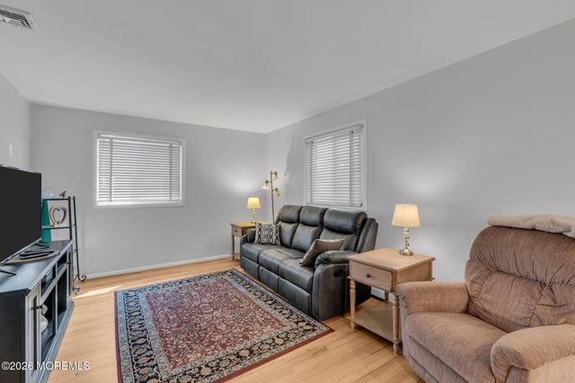 6 A Heron Street, Manchester, NJ 08759