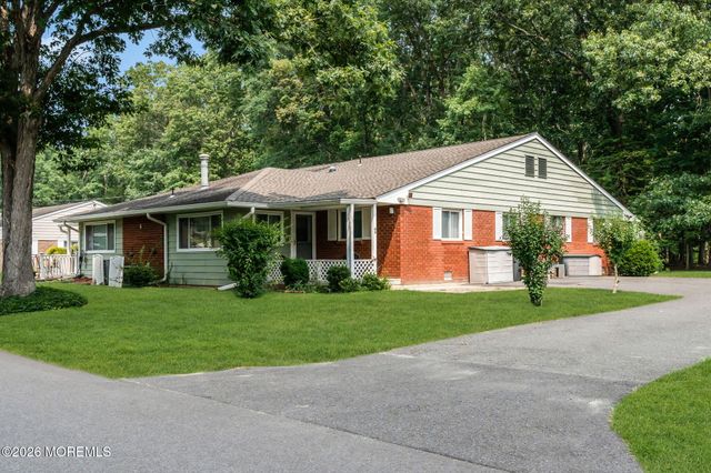6 A Heron Street, Manchester, NJ 08759