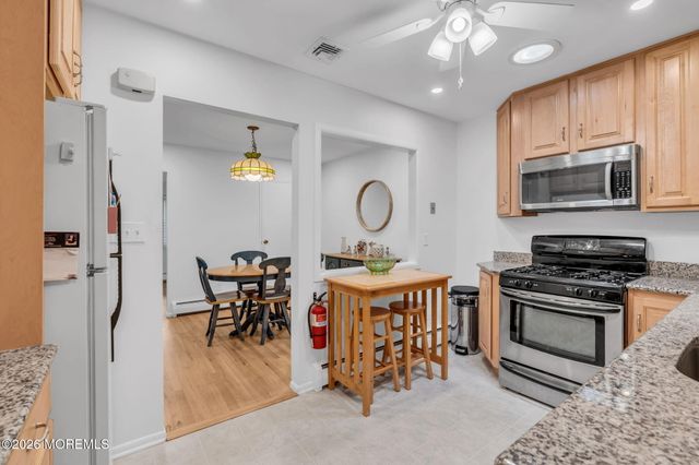 6 A Heron Street, Manchester, NJ 08759