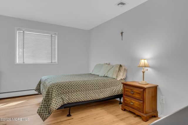 6 A Heron Street, Manchester, NJ 08759