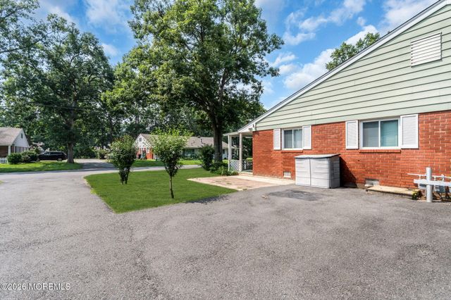 6 A Heron Street, Manchester, NJ 08759