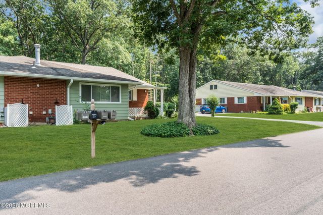 6 A Heron Street, Manchester, NJ 08759