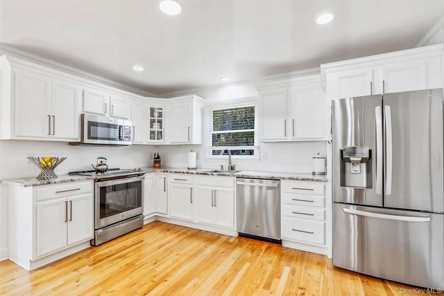15 Cedar Lane, East Patchogue, NY 11772