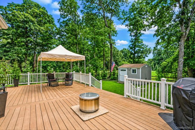 15 Cedar Lane, East Patchogue, NY 11772