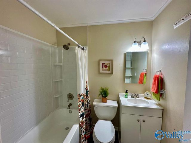 1529 Mckinley Avenue, Huntsville, AL 35801